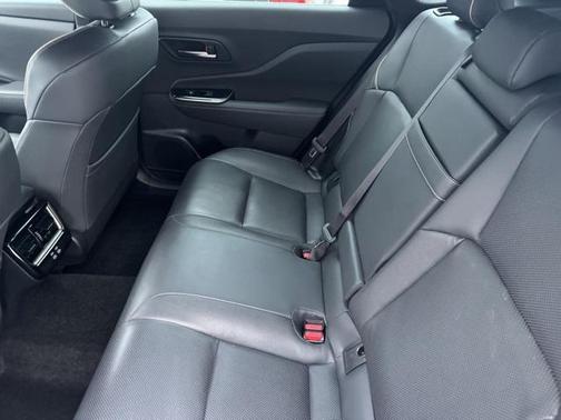 2025 Toyota Crown Signia XLE