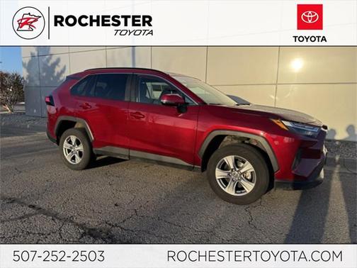 2022 Toyota RAV4 XLE