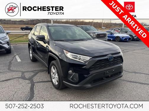 2020 Toyota RAV4 Hybrid XLE