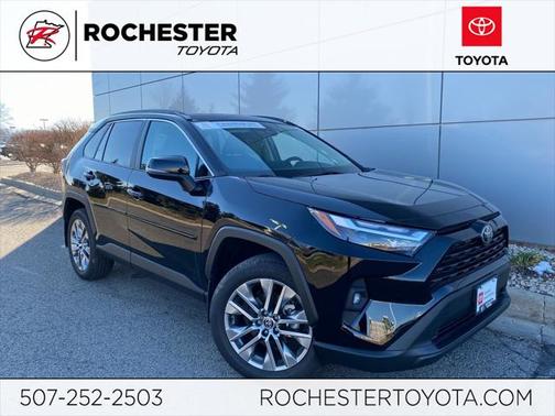 2022 Toyota RAV4 XLE Premium