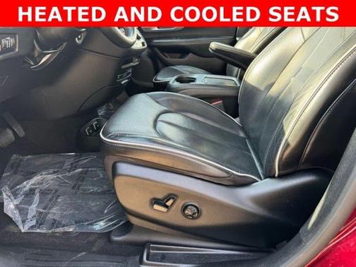 Velvet Red Pearlcoat 2020 Chrysler Pacifica Hybrid Limited
