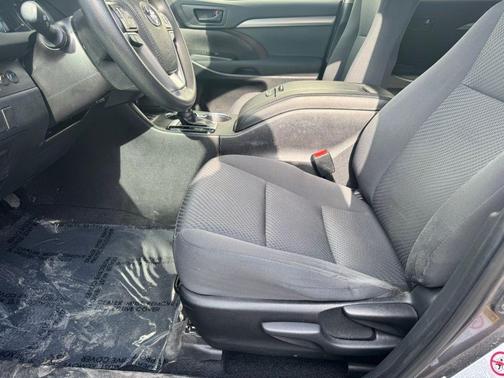 Predawn Gray Mica 2019 Toyota Highlander Hybrid LE