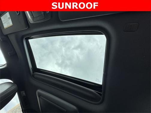 2022 Toyota Sienna XSE 7 Passenger