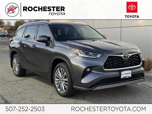 2023 Toyota Highlander Platinum