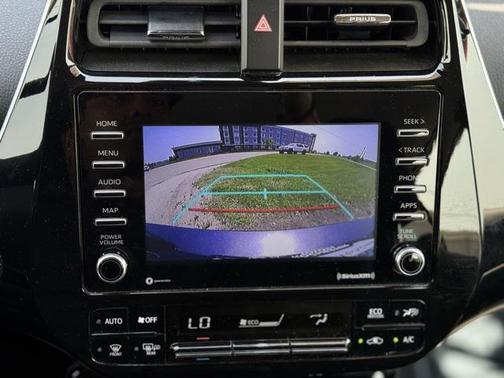 2022 Toyota Prius LE