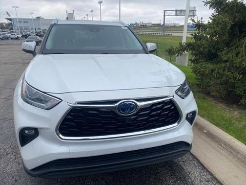 2022 Toyota Highlander Limited