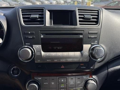 2011 Toyota Highlander Limited