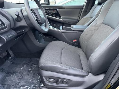 2025 Toyota bZ4X XLE