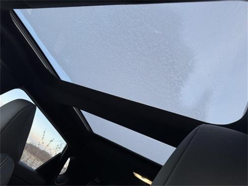 2025 Toyota bZ4X XLE