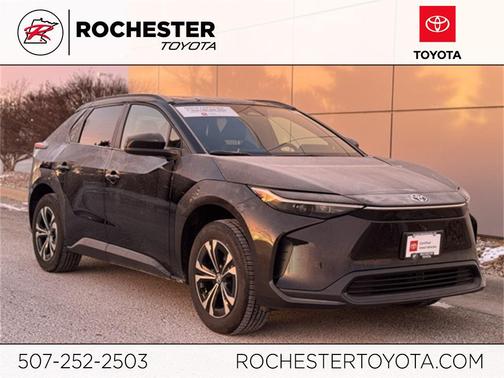 2025 Toyota bZ4X XLE