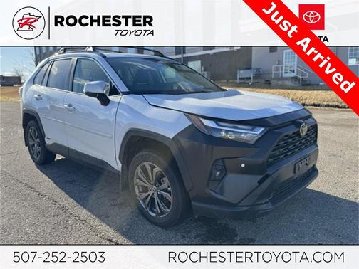 2025 Toyota RAV4 Hybrid XLE Premium