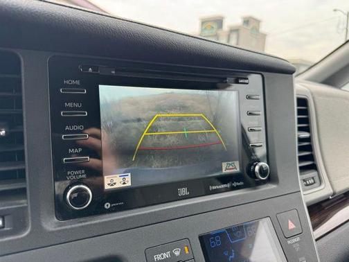 2020 Toyota Sienna Limited