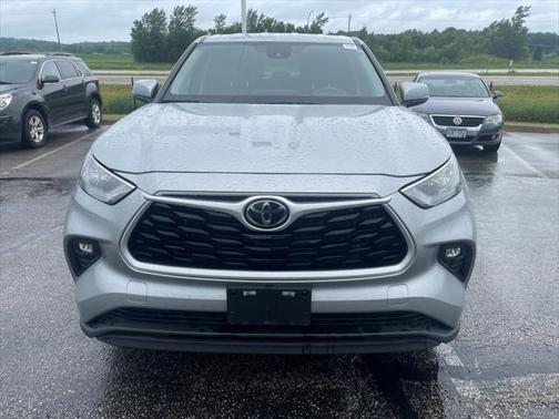 2024 Toyota Highlander LE I4