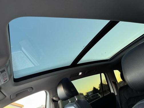 2018 Volkswagen Tiguan 2.0T SEL