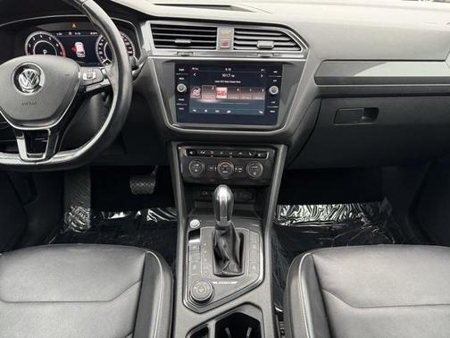 2018 Volkswagen Tiguan 2.0T SEL