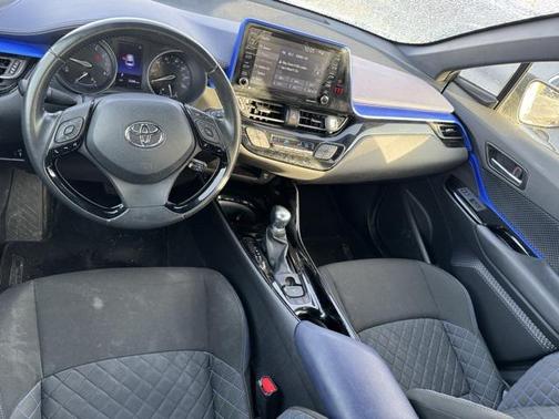 2020 Toyota C-HR XLE