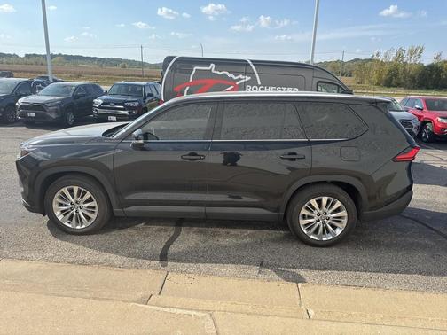 2024 Toyota Grand Highlander Platinum