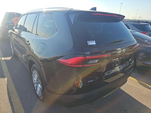 2024 Toyota Grand Highlander Platinum