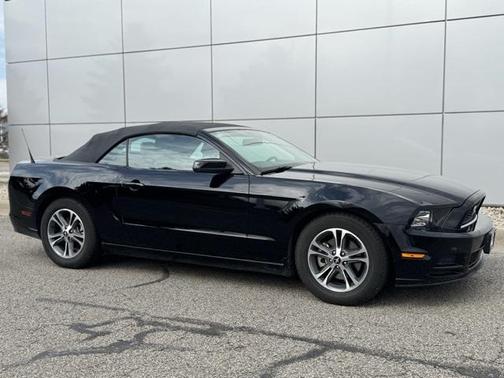 2014 Ford Mustang V6 Premium