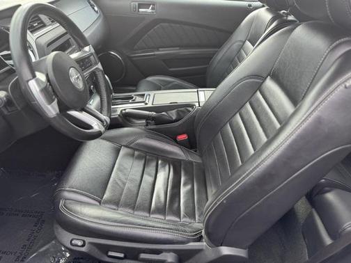 2014 Ford Mustang V6 Premium