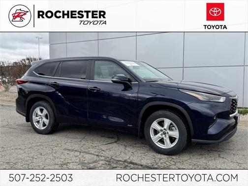 2023 Toyota Highlander LE I4