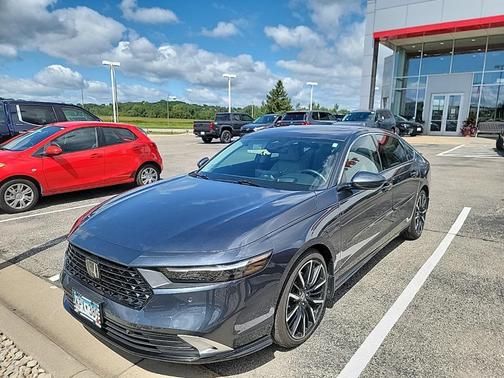 2023 Honda Accord Hybrid Touring