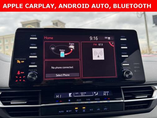 2022 Toyota Sienna LE