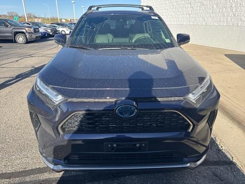 2023 Toyota RAV4 Prime SE