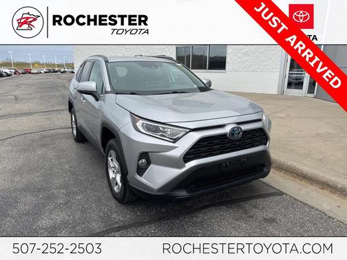 2020 Toyota RAV4 Hybrid XLE