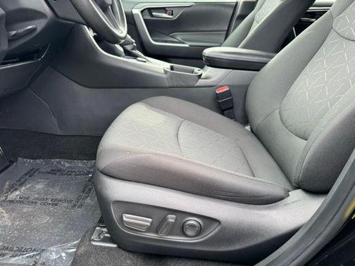 2023 Toyota RAV4 Hybrid Woodland Edition