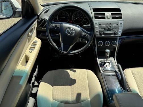 2013 Mazda Mazda6 i Touring