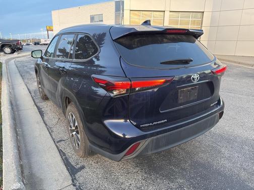 2024 Toyota Highlander XLE