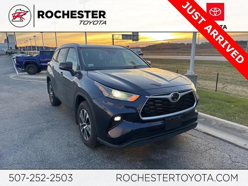 2024 Toyota Highlander XLE