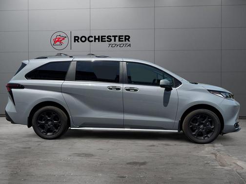Cement 2025 Toyota Sienna Woodland Edition