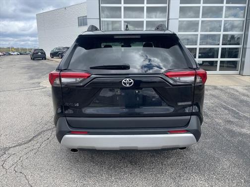 2023 Toyota RAV4 Adventure