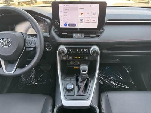 2024 Toyota RAV4 Prime XSE