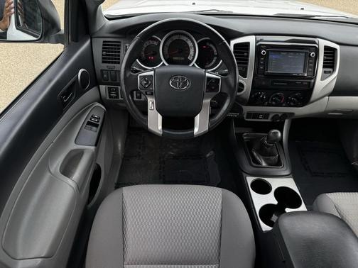 2015 Toyota Tacoma Base