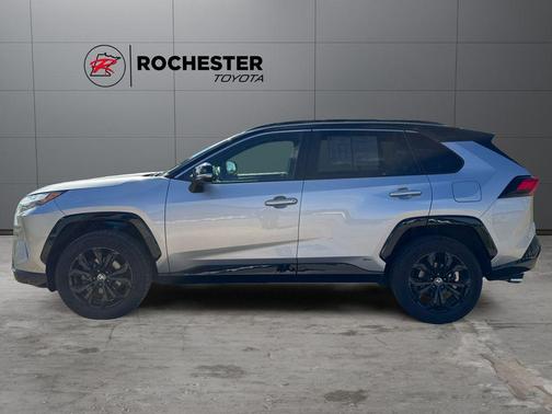 Silver Sky Metallic/Midnight Black Metallic 2022 Toyota RAV4 Hybrid SE