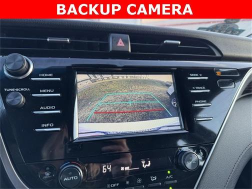 2018 Toyota Camry Hybrid LE