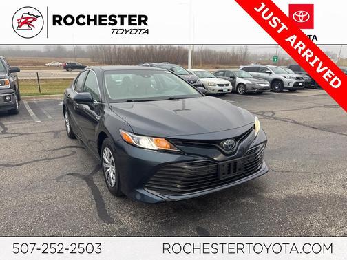 2018 Toyota Camry Hybrid LE