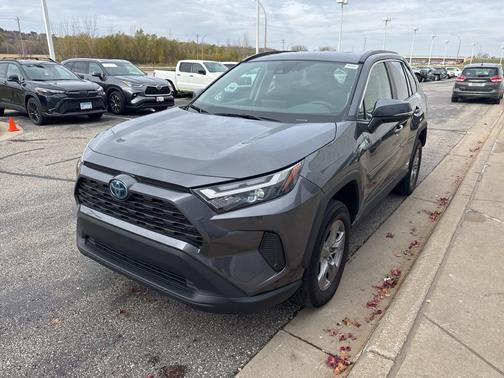 2024 Toyota RAV4 Hybrid LE