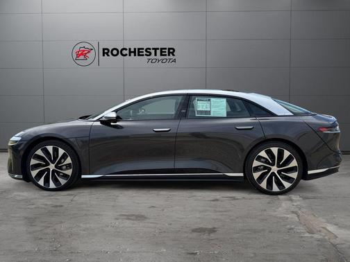 Quantum Gray Metallic 2023 Lucid Air Grand Touring