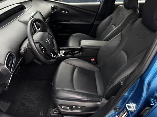 2019 Toyota Prius Limited