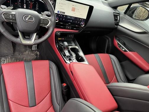 2023 Lexus NX 350 F SPORT Handling