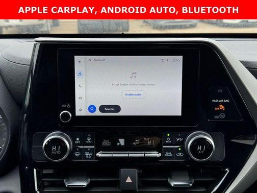 2024 Toyota Highlander LE I4