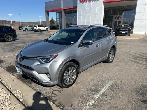 2017 Toyota RAV4 Platinum