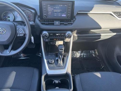 2019 Toyota RAV4 Hybrid LE