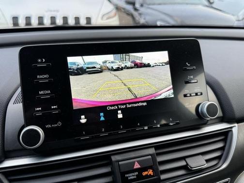 2019 Honda Accord Hybrid Base