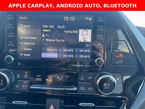 Wind Chill Pearl 2022 Toyota Highlander XLE