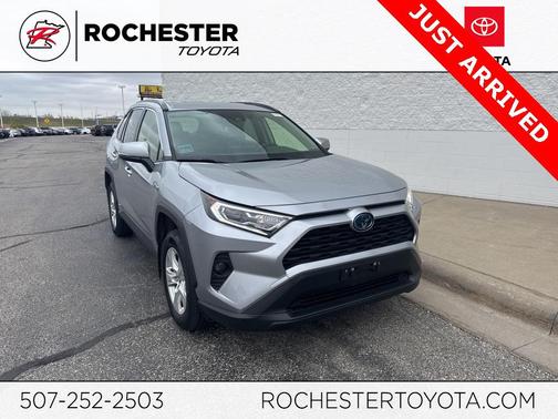 2020 Toyota RAV4 Hybrid XLE
